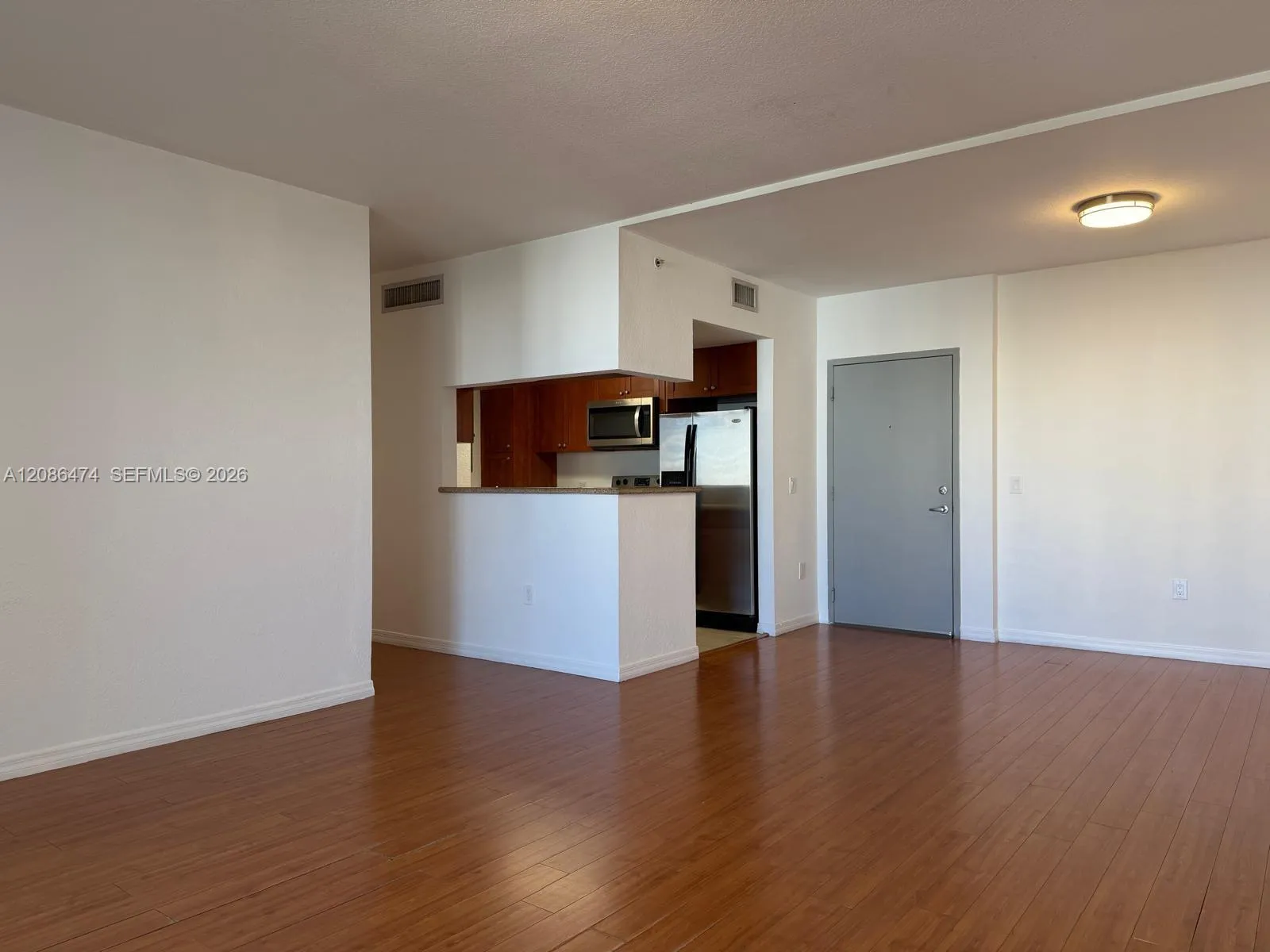 En Renta 36 NW 6th Avenue 908, Miami, FL 33128, Miami, FL 33128