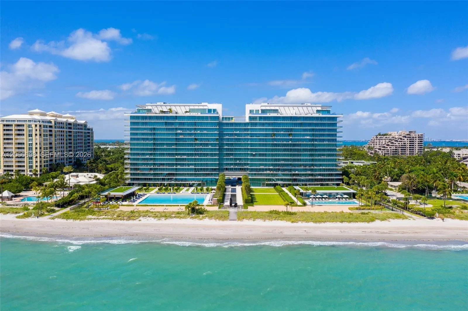Foto de propiedad en 360 Ocean Drive 804S, Key Biscayne, FL 33149 Key Biscayne con MLS# 
