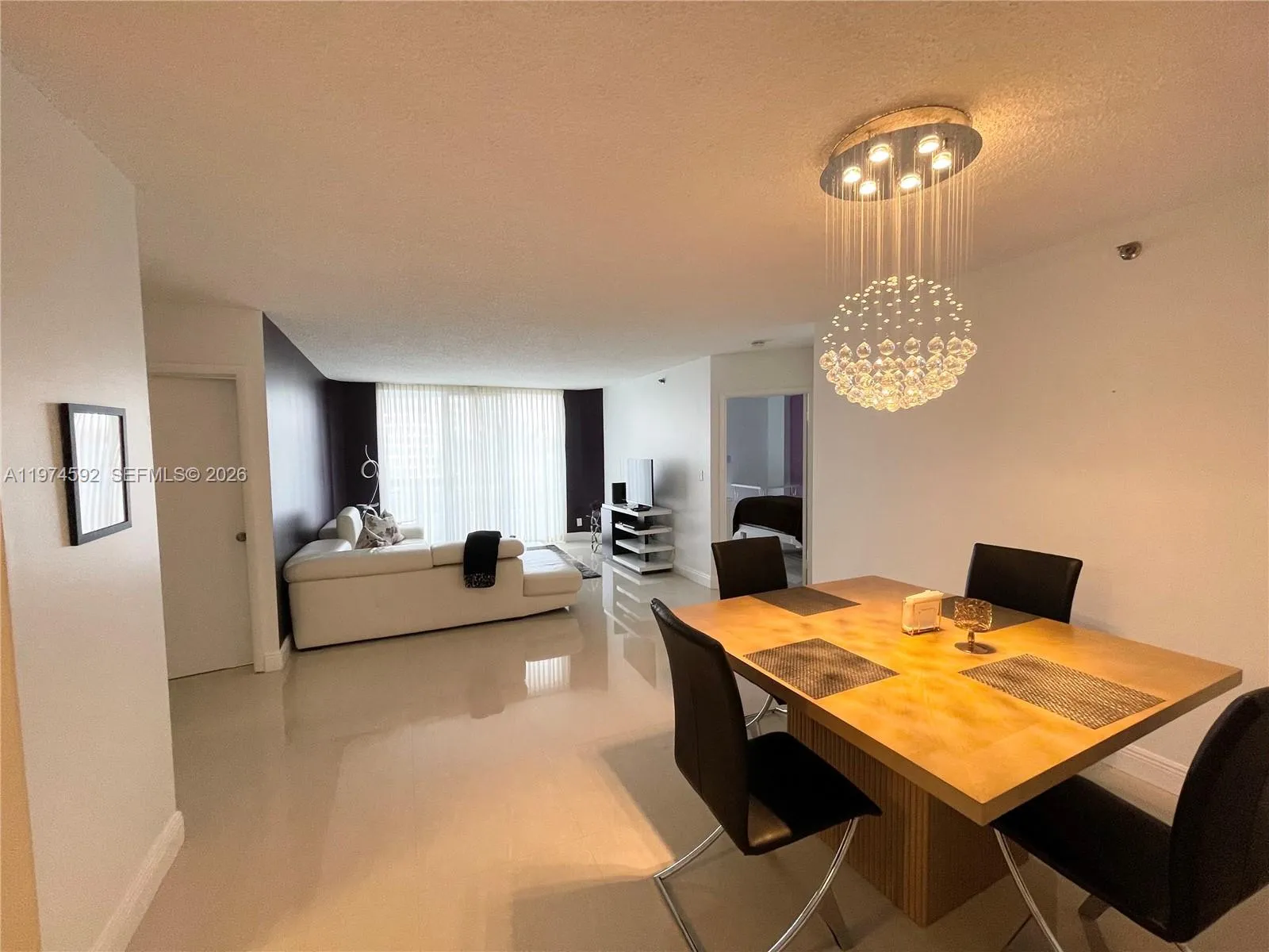 Foto de propiedad en 3600 Mystic Pointe Drive 610, Aventura, FL 33180 Aventura con MLS# 