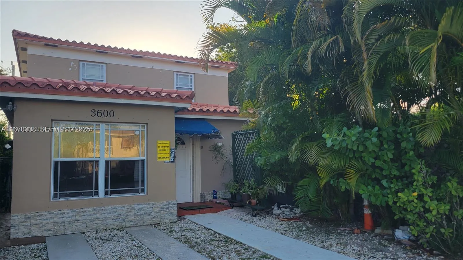 Foto de propiedad en 3600 S Le Jeune Road 3600, Coral Gables, FL 33134 Coral Gables con MLS# 