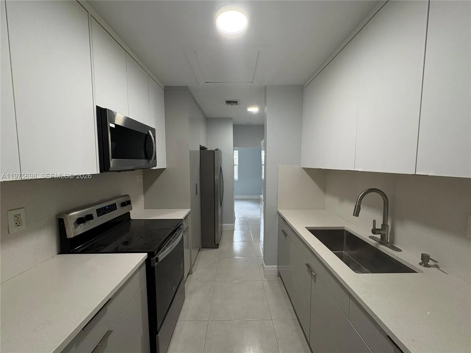 Foto de propiedad en 3600 SW 32nd Avenue, West Park, FL 33023 West Park con MLS# 