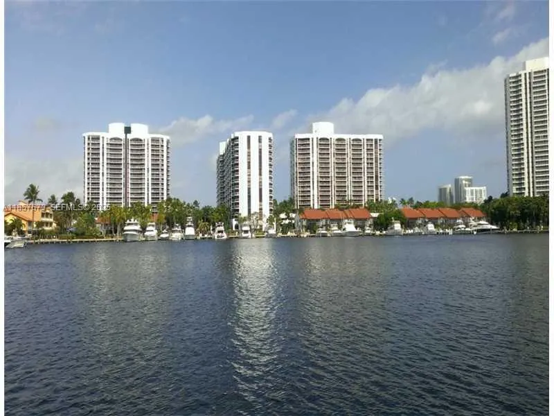 En Renta 3600 Yacht Club Drive 1503, Aventura, FL 33180, Aventura, FL 33180