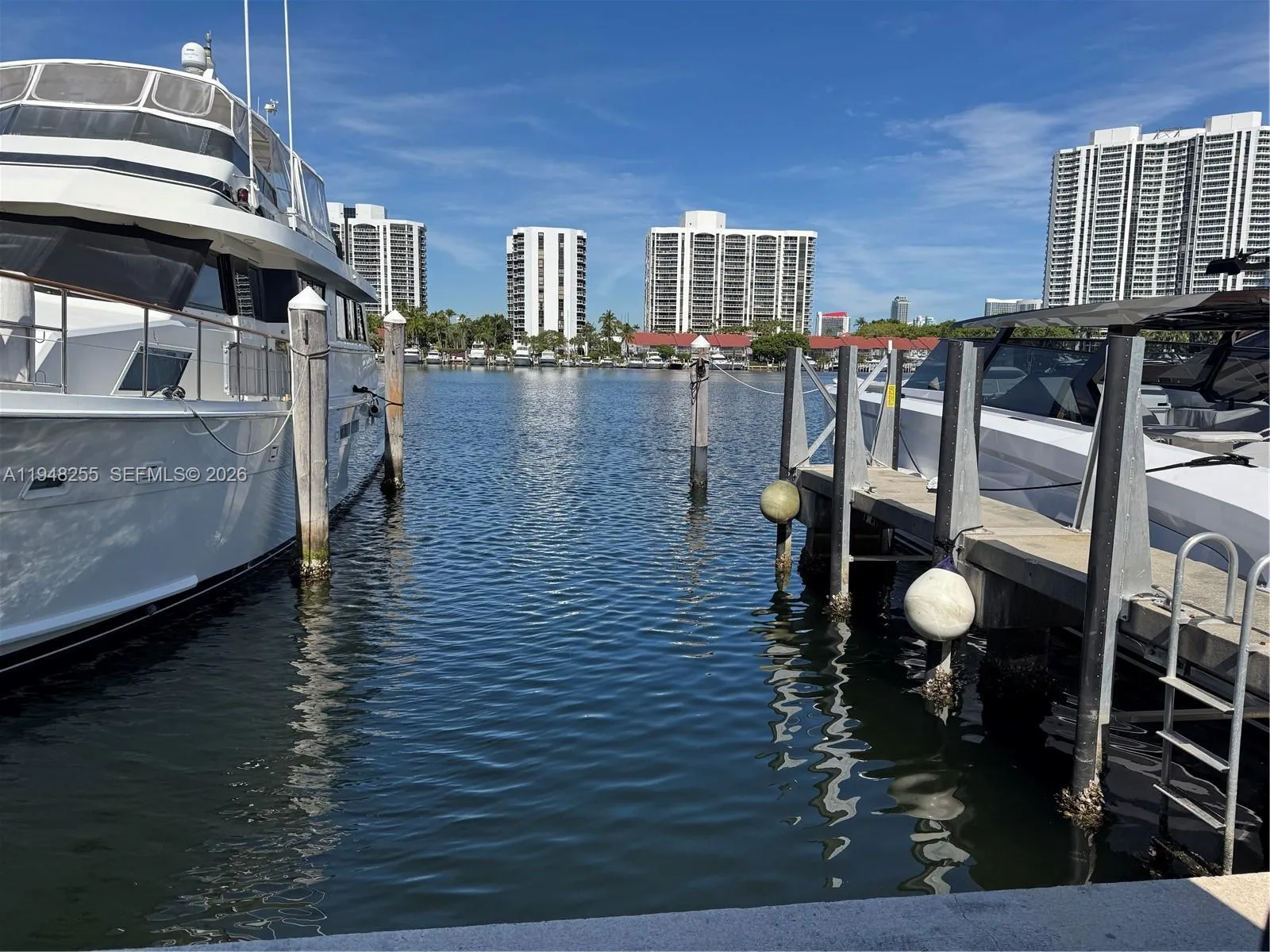 Vendido 3601 NE 207th Street, Aventura, FL 33180, Aventura, FL 33180