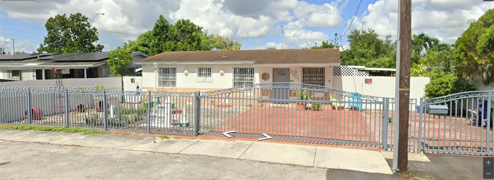 En Venta 3601 NW 102nd Street, Miami, FL 33147, Miami, FL 33147