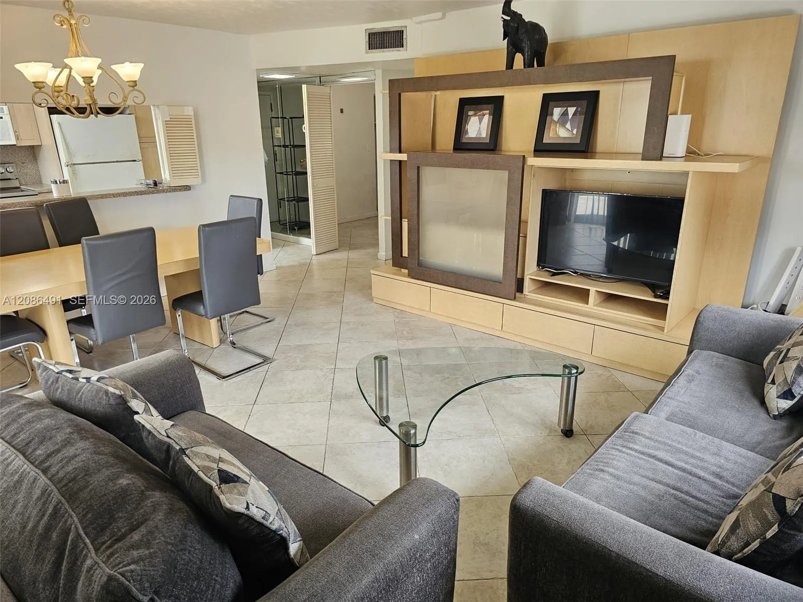 En Renta 3605 Indian Creek Drive 301, Miami Beach, FL 33140, Miami Beach, FL 33140