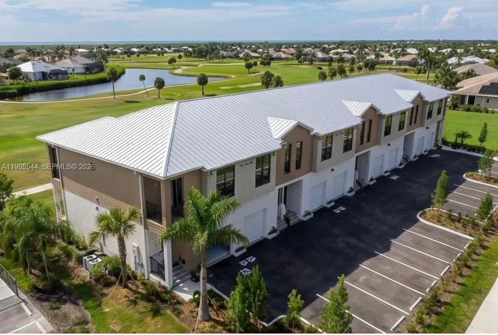 Foto de propiedad en 3609 Bal Harbor Boulevard, FL 33950  con MLS# 
