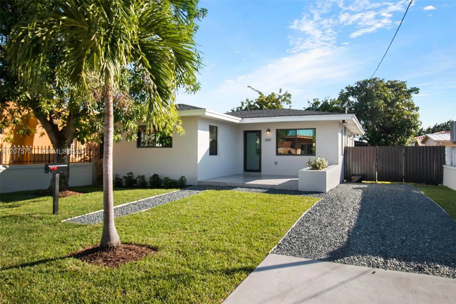 En Renta 3610 SW 4th Street 3610, Miami, FL 33135, Miami, FL 33135