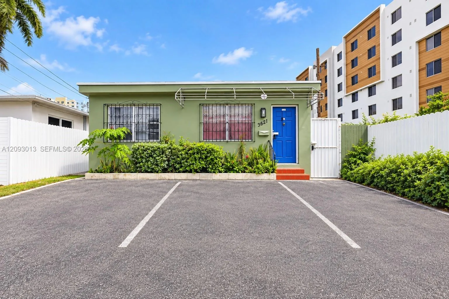 En Venta 3621 NW 23rd Avenue, Miami, FL 33142, Miami, FL 33142