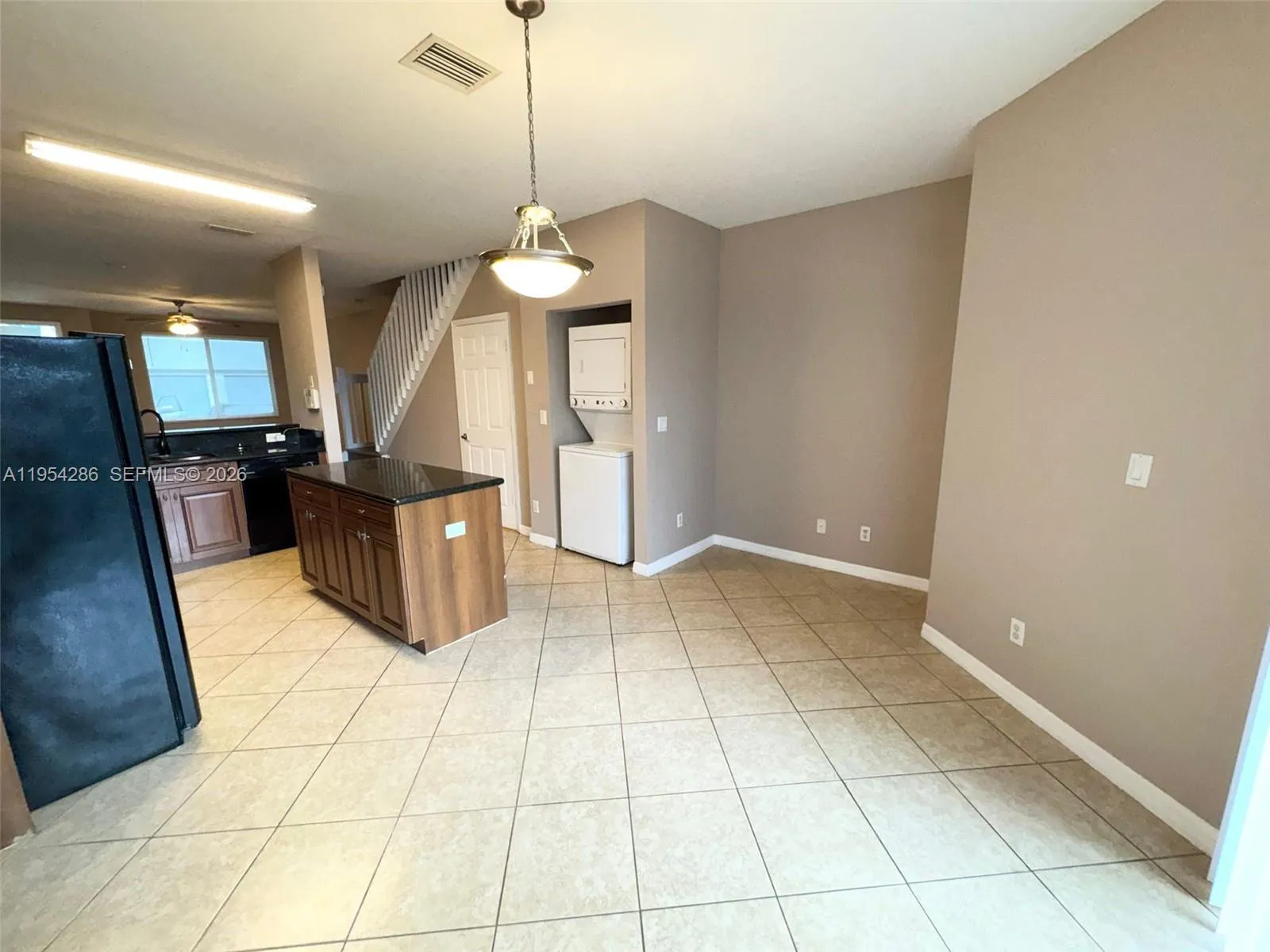 Foto de propiedad en 3622 Oleander Terrace, Riviera Beach, FL 33404 Riviera Beach con MLS# 
