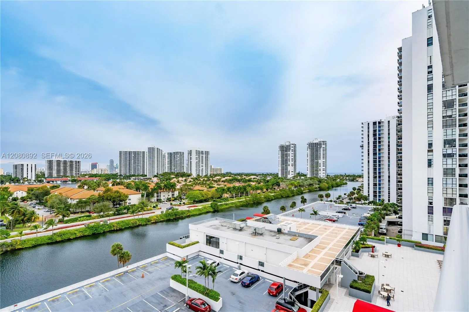 Foto de propiedad en 3625 N Country Club Drive 901, Aventura, FL 33180 Aventura con MLS# 