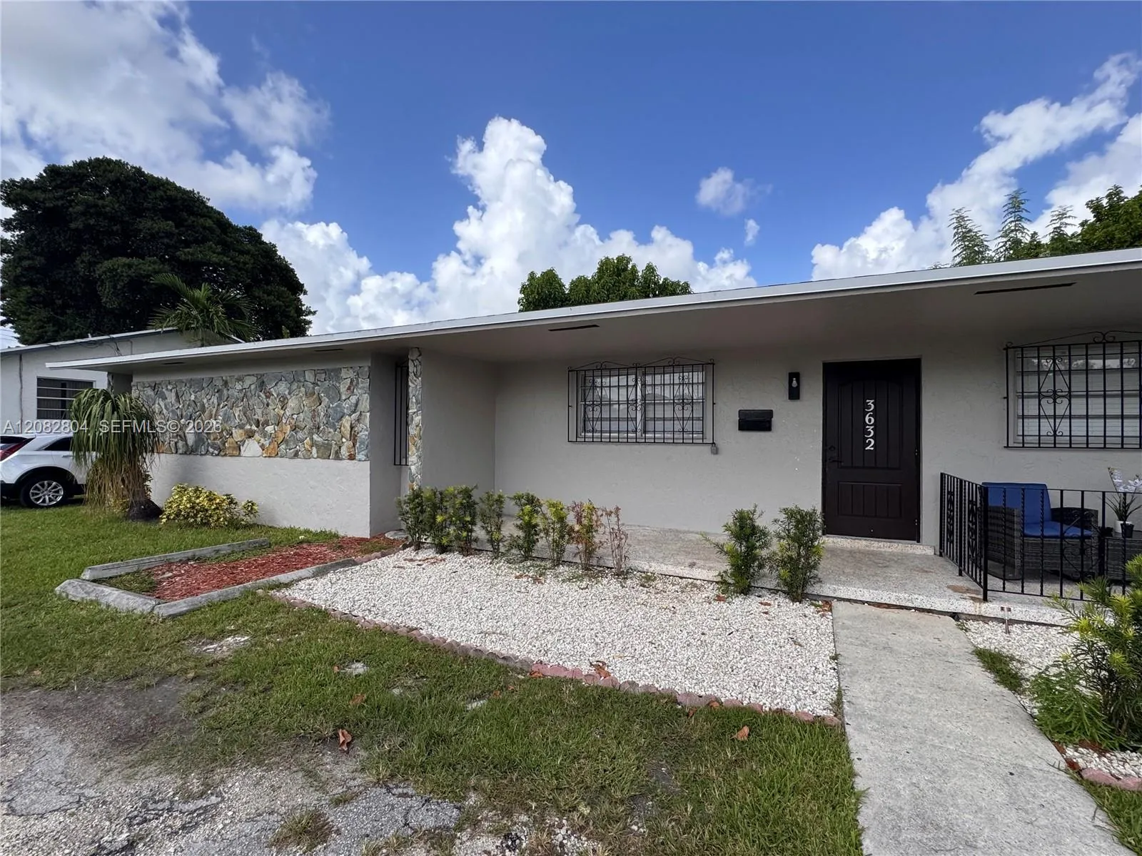 En Renta 3632 SW 87th Avenue FRONT, Miami, FL 33165, Miami, FL 33165
