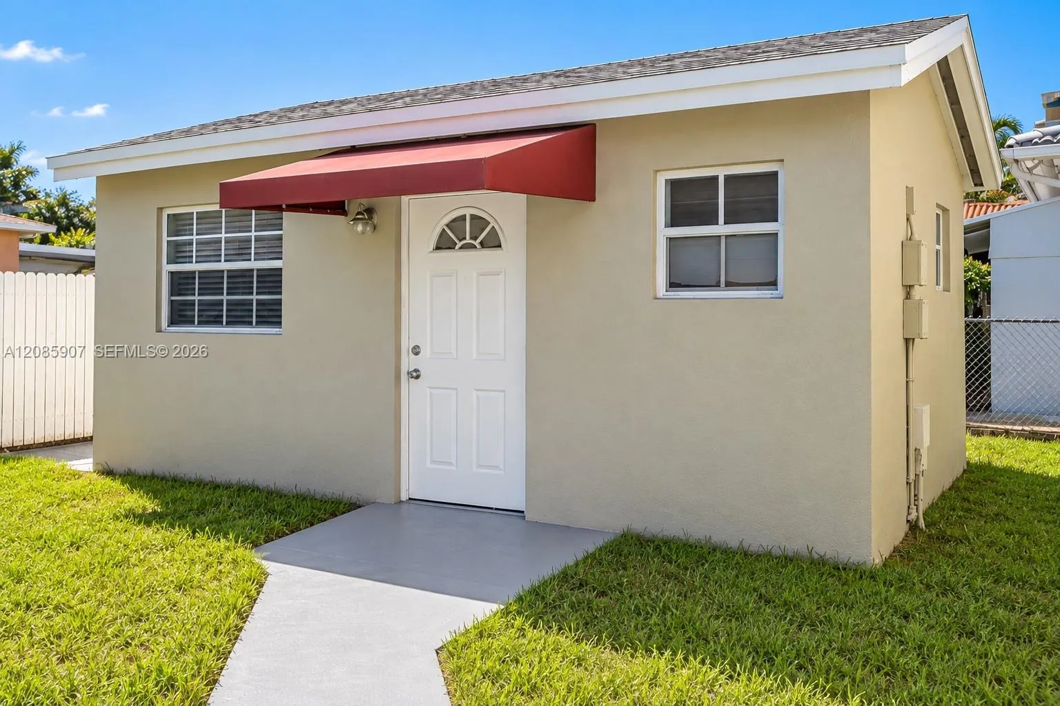 En Renta 3640 SW 25th Street Casita, Miami, FL 33133, Miami, FL 33133