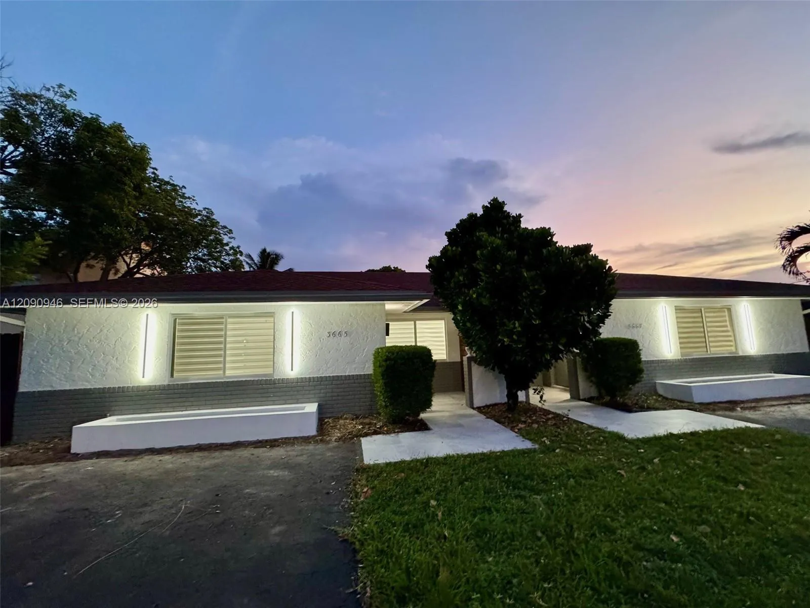 Foto de propiedad en 3665-3667 NW 17th Way 3667, Oakland Park, FL 33309 Oakland Park con MLS# 