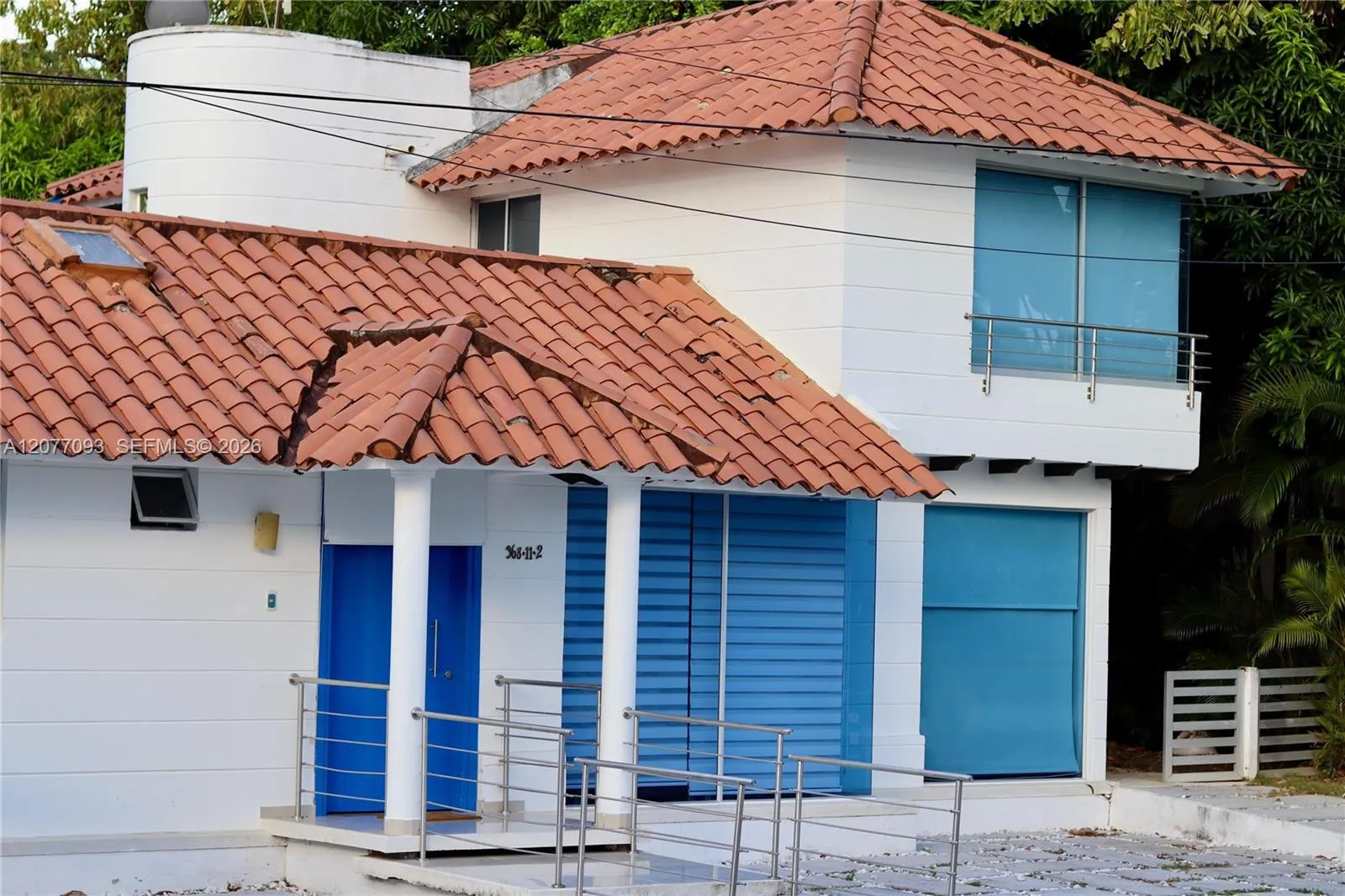 Foto de propiedad en 368-11 Via Girardot - Ricaurte, FL  con MLS# 