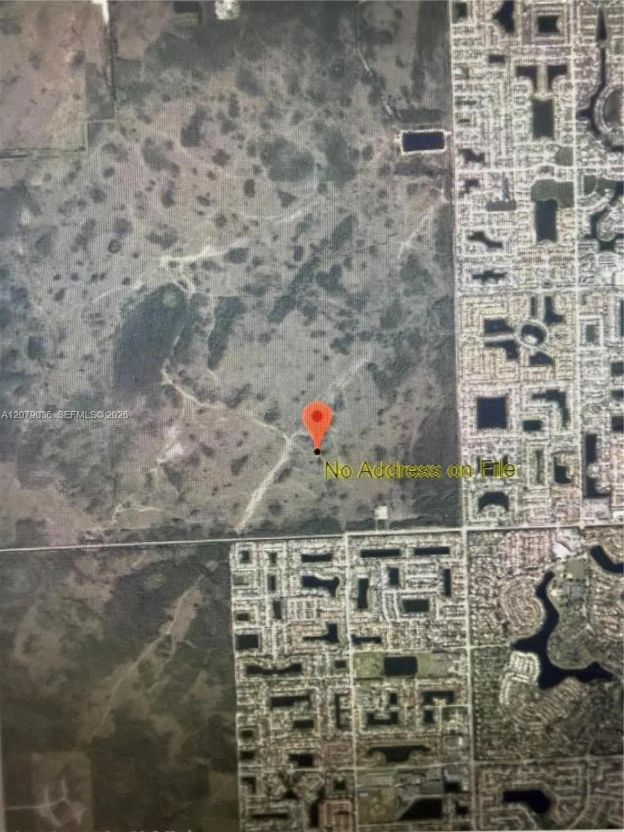 Foto de propiedad en 36xx SW 163 Avenue, Miami, FL 33185 Miami con MLS# 