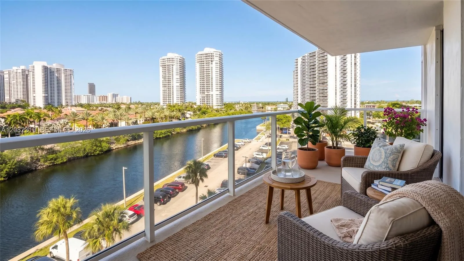 Foto de propiedad en 3701 N Country Club Drive 701, Aventura, FL 33180 Aventura con MLS# 