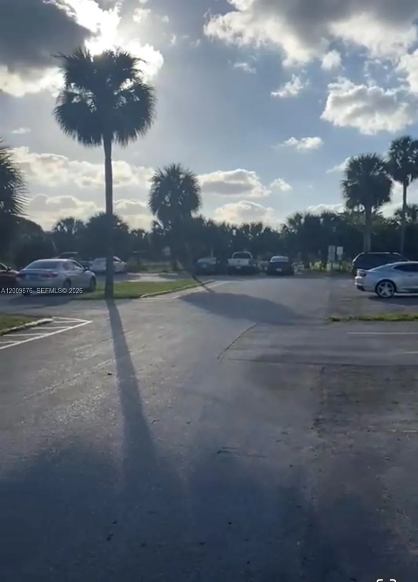 En Renta 3710 NW 21st Street 305, Lauderdale Lakes, FL 33311, Lauderdale Lakes, FL 33311