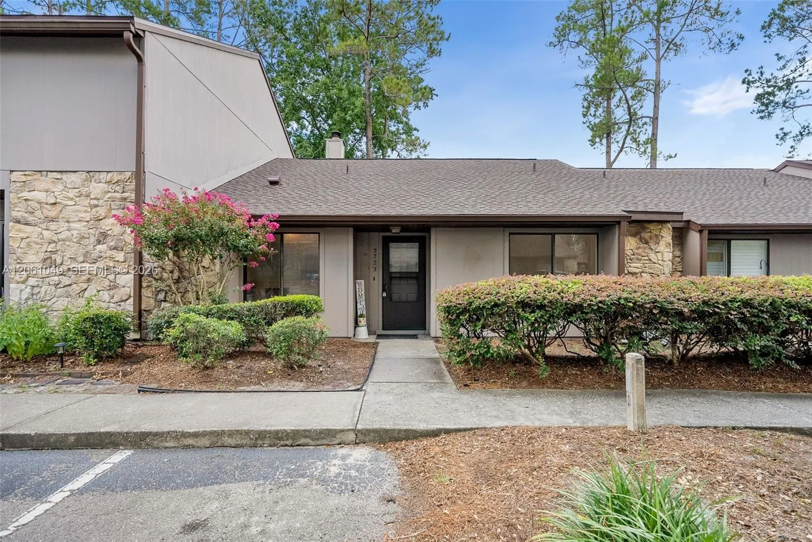 Foto de propiedad en 3723 NW 55th Place, Gainesville, FL 32653 Gainesville con MLS# 