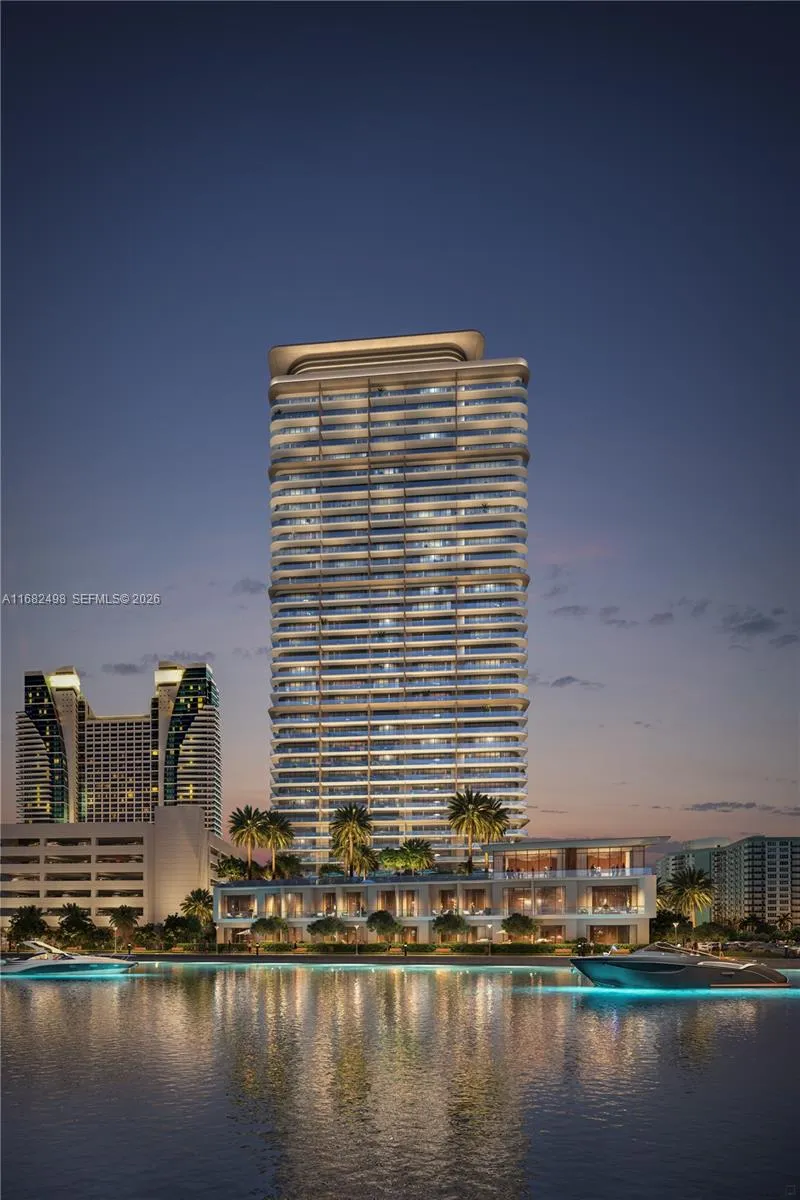 Foto de propiedad en 3724 S Ocean Drive 607, Hollywood, FL 33019 Hollywood con MLS# 