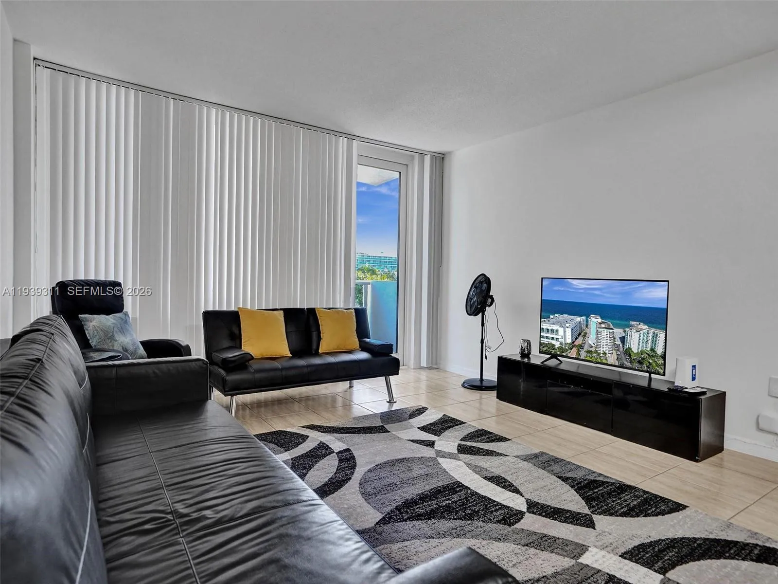 Foto de propiedad en 3725 S Ocean Drive 520, Hollywood, FL 33019 Hollywood con MLS#