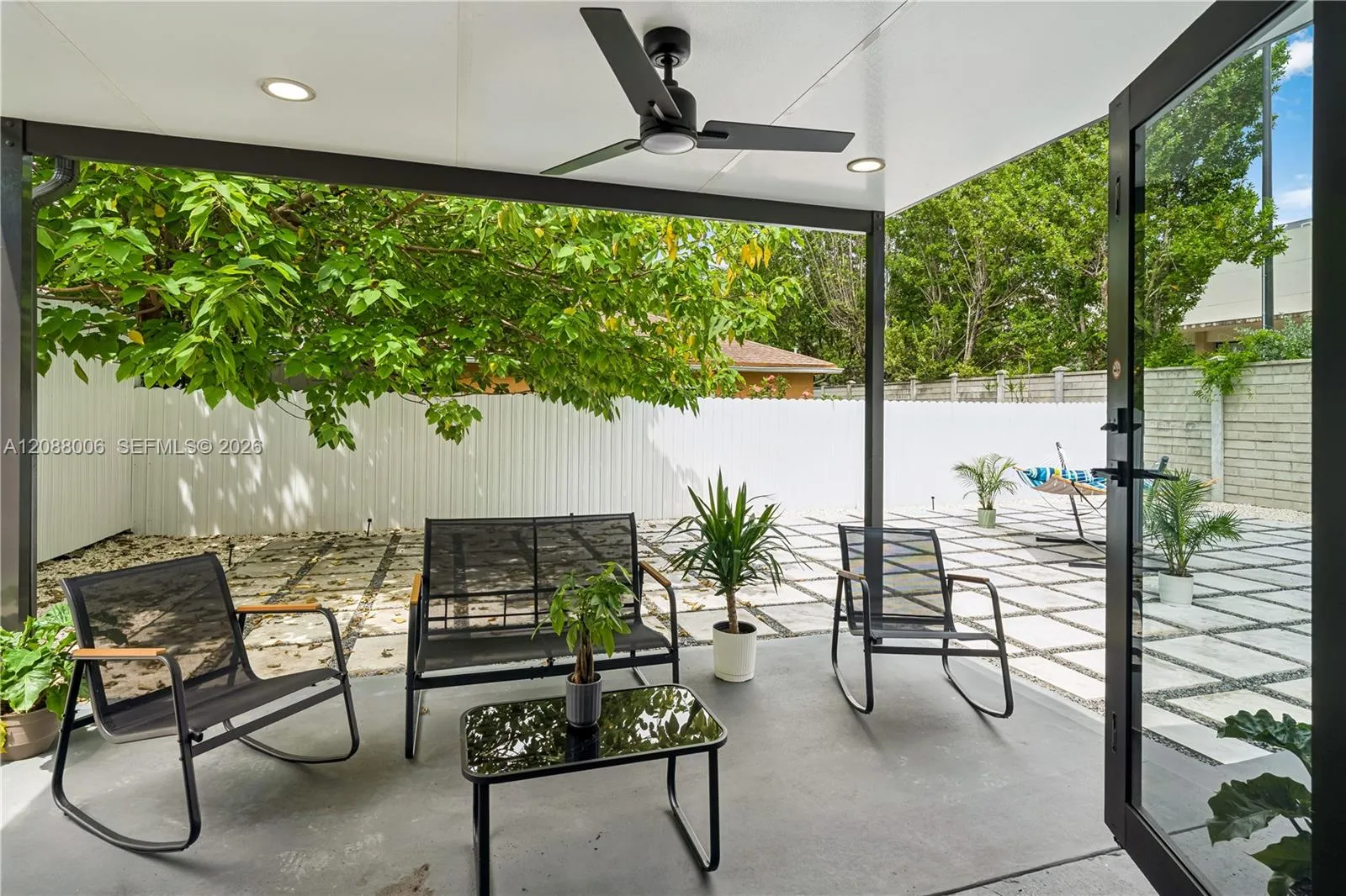 En Renta 3737 Frow Avenue, Miami, FL 33133, Miami, FL 33133