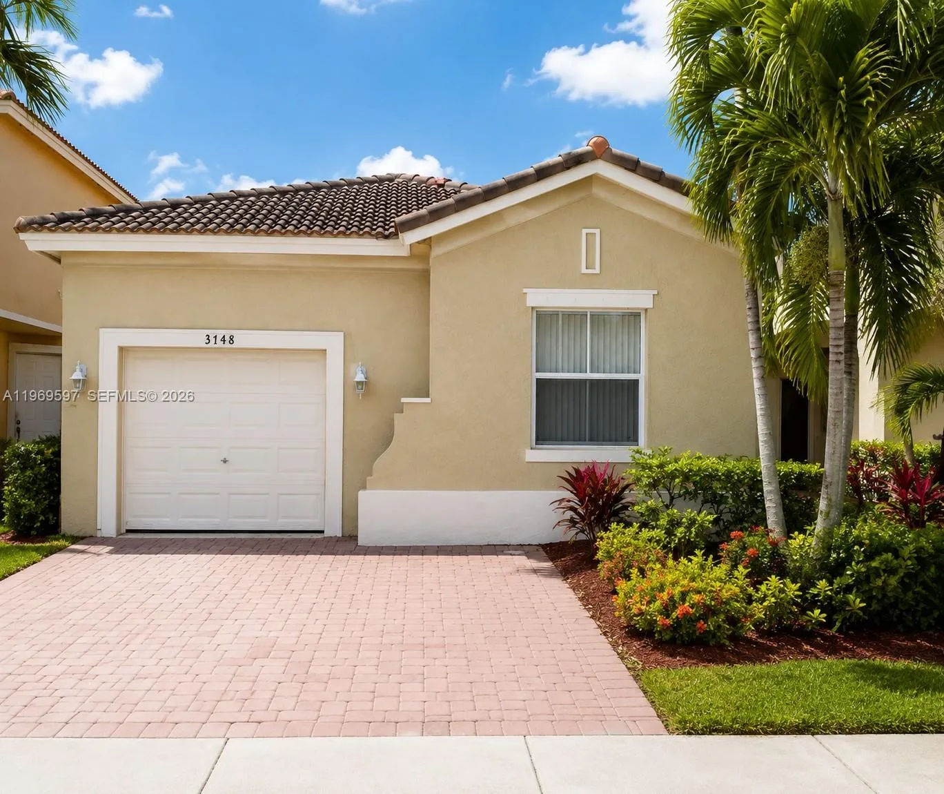 Foto de propiedad en 3748 NE 9th Court, Homestead, FL 33033 Homestead con MLS# 