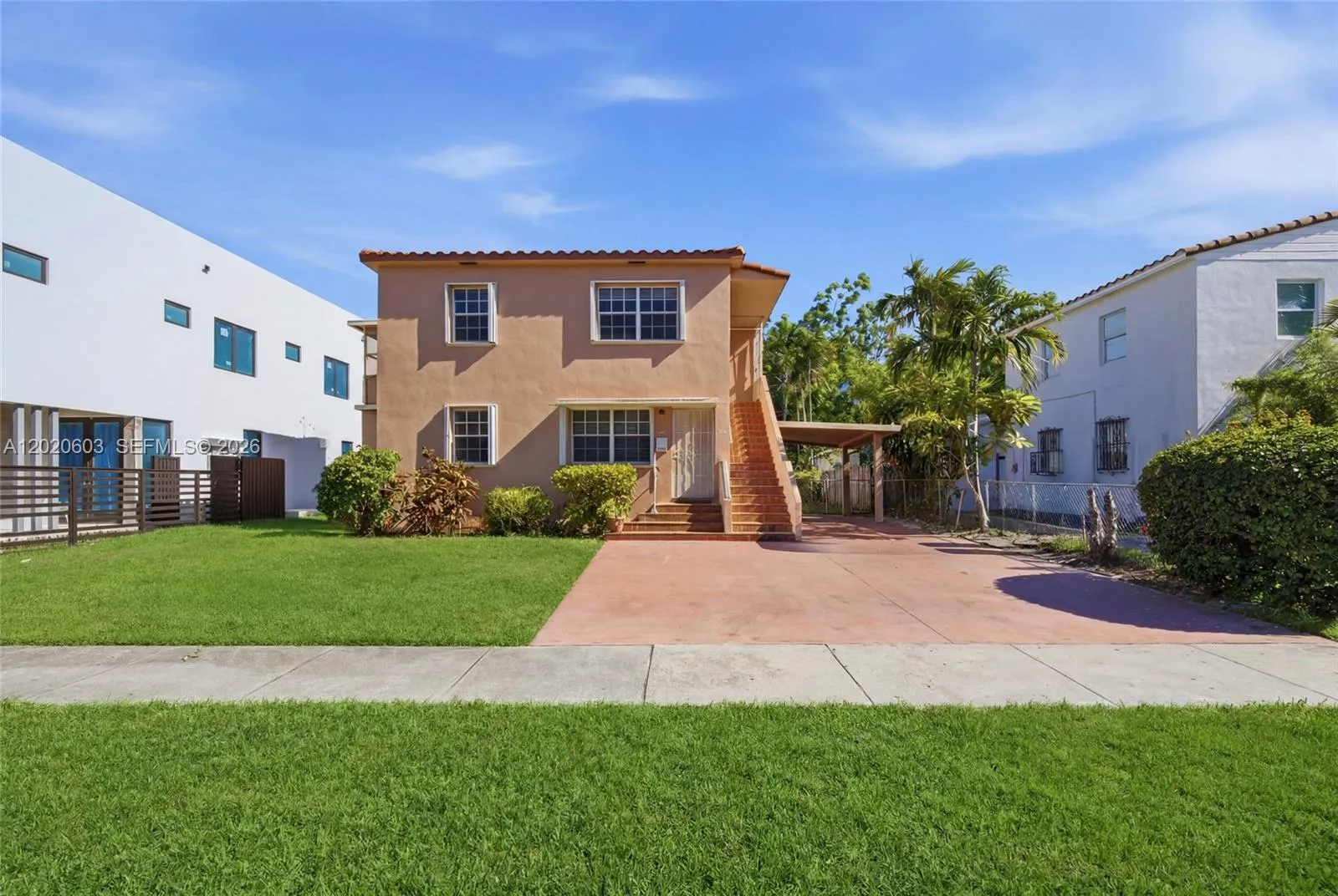 En Venta 3750 SW 27th Street, Miami, FL 33134, Miami, FL 33134