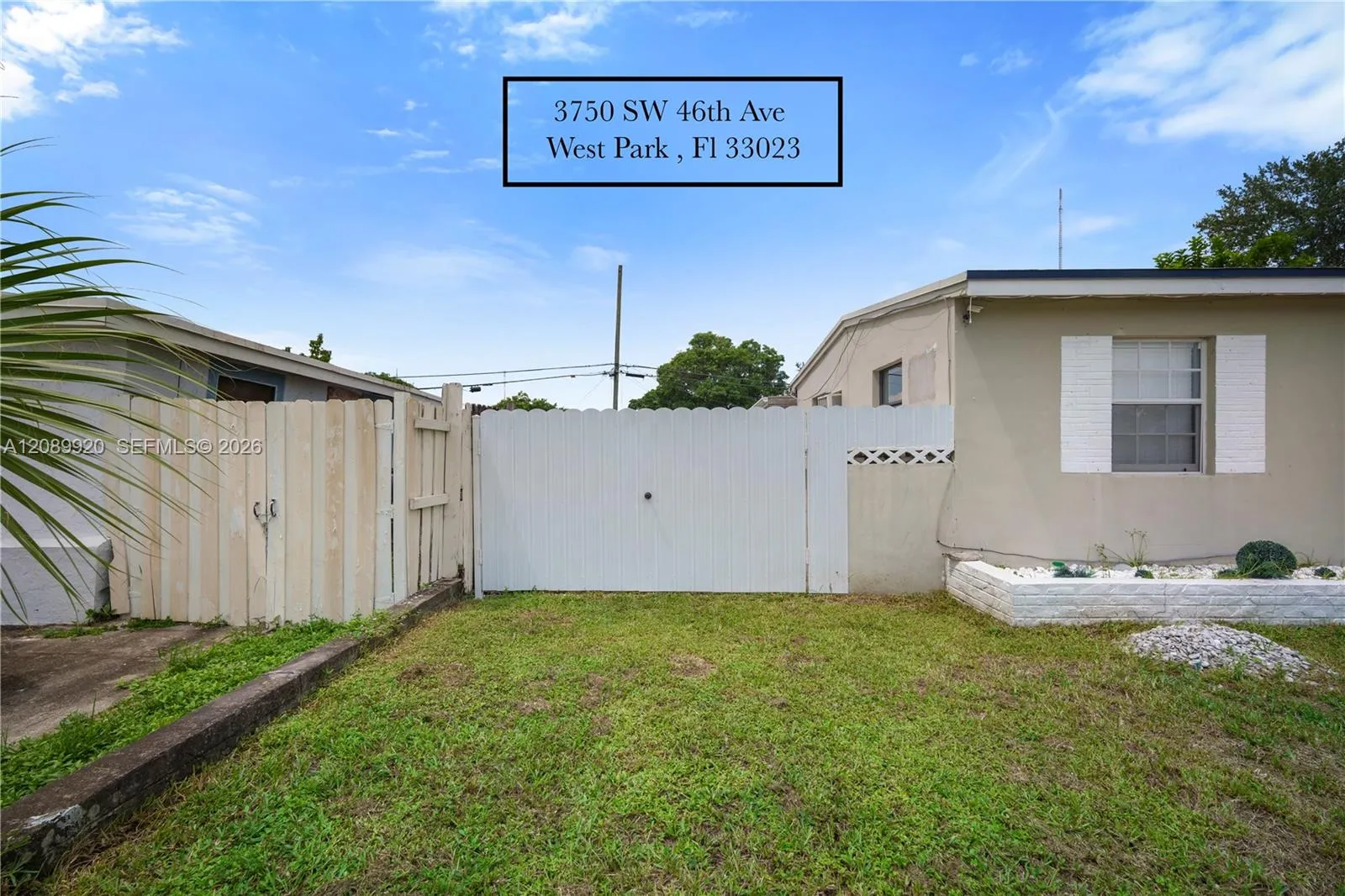 En Renta 3750 SW 46th Avenue EFF, West Park, FL 33023, West Park, FL 33023