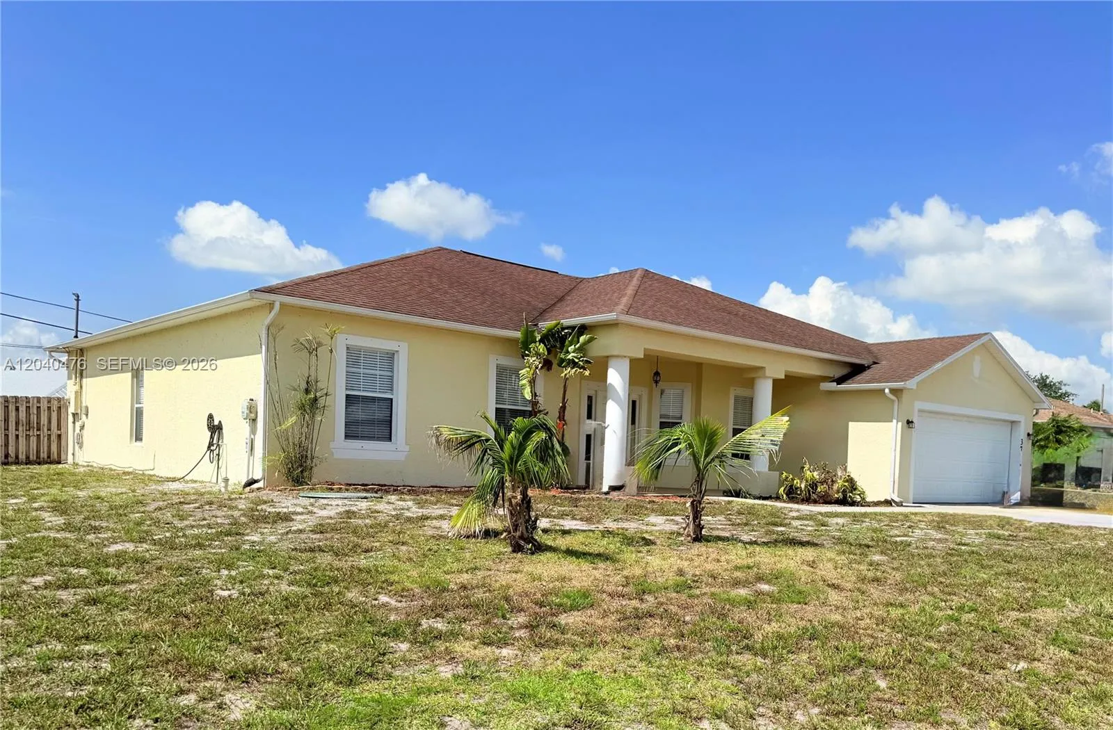 Foto de propiedad en 3762 SW Darby Lane, Port St. Lucie, FL 34953 Port St. Lucie con MLS# 