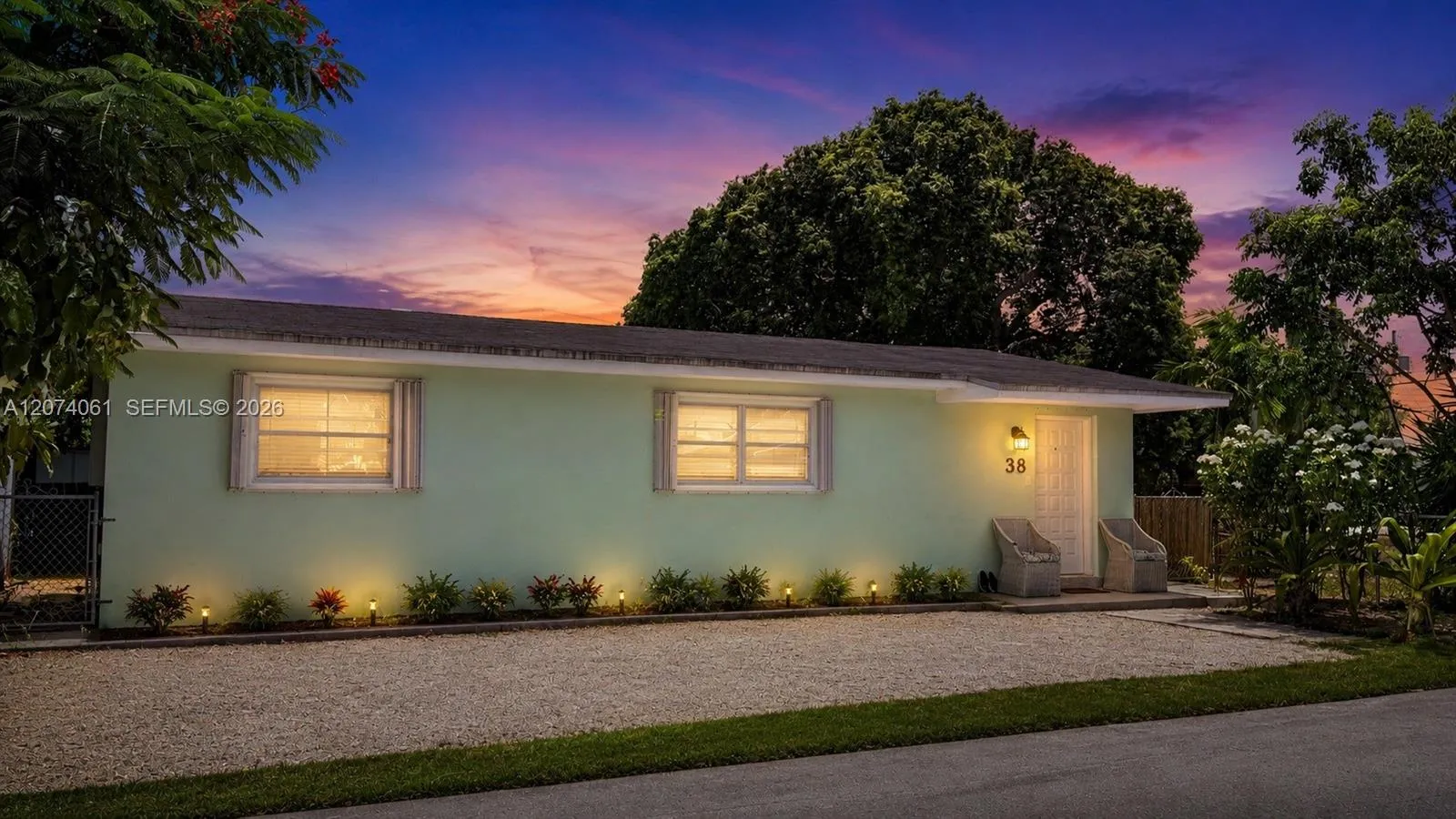 Foto de propiedad en 38 Silver Springs Drive, Key Largo, FL 33037 Key Largo con MLS# 