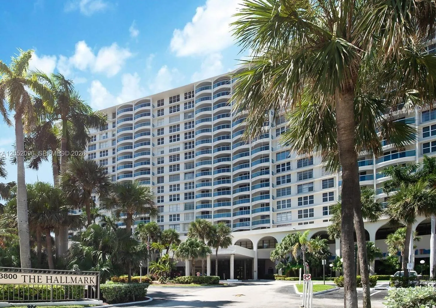 Foto de propiedad en 3800 S Ocean Drive 611, Hollywood, FL 33019 Hollywood con MLS#