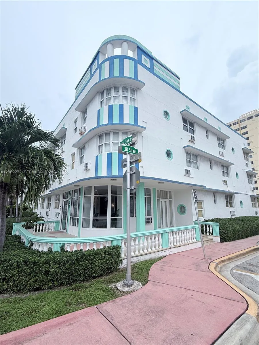 En Renta 3801 Indian Creek Drive 105, Miami Beach, FL 33140, Miami Beach, FL 33140
