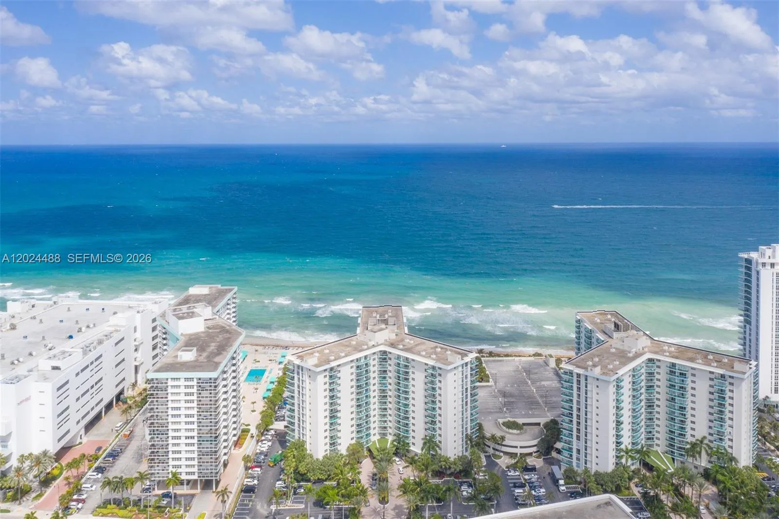 Vendido 3801 S Ocean Drive 5L, Hollywood, FL 33019, Hollywood, FL 33019