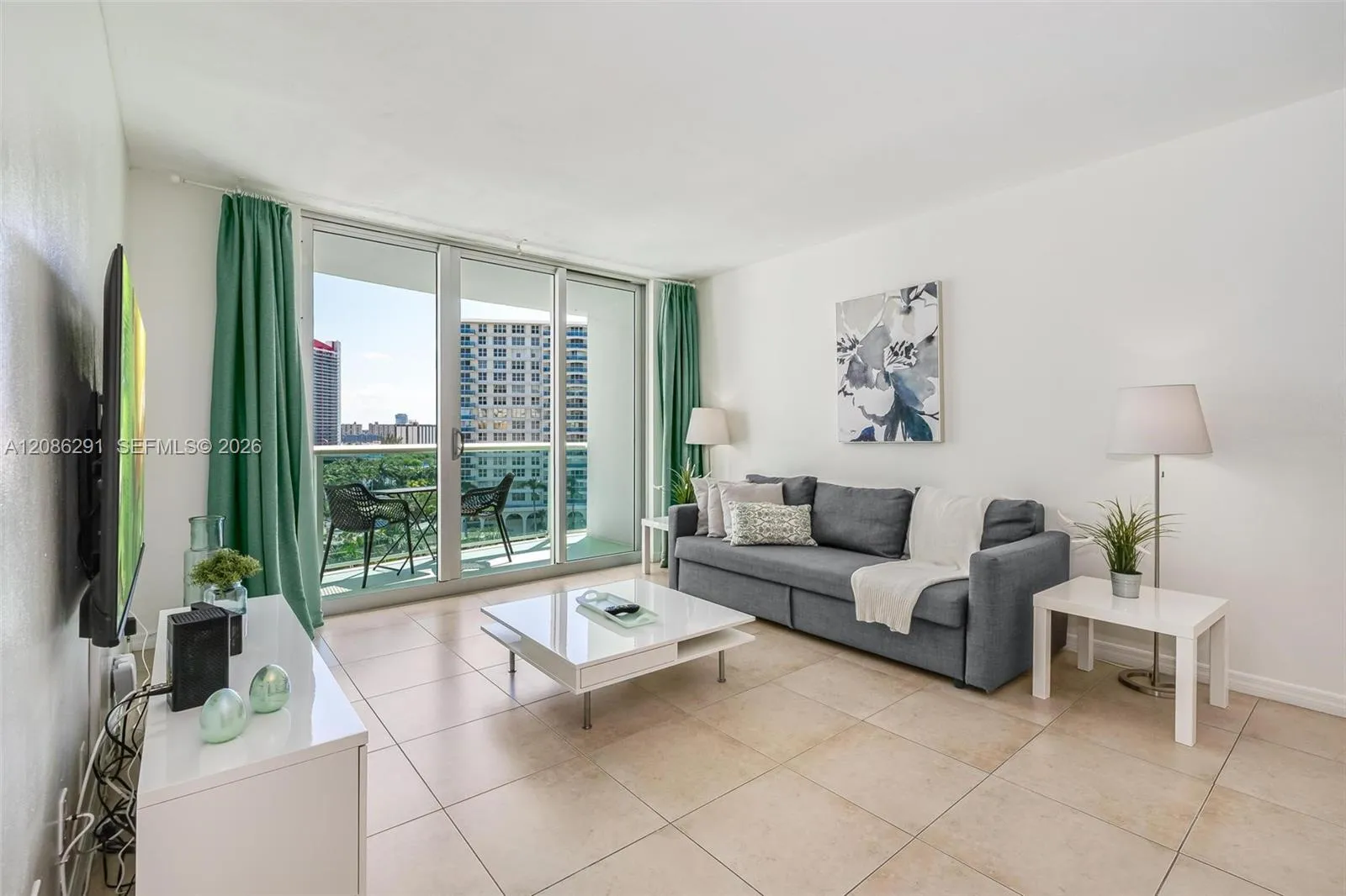En Venta 3801 S Ocean Drive 9T, Hollywood, FL 33019, Hollywood, FL 33019