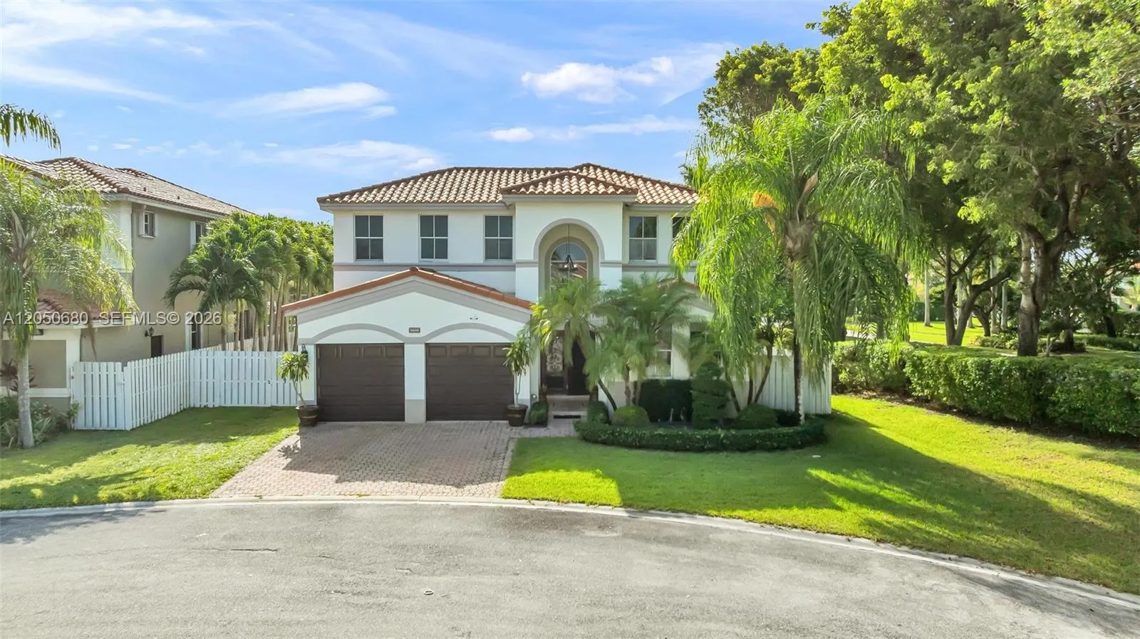 Foto de propiedad en 3806 SW 166th Avenue, Miramar, FL 33027 Miramar con MLS# 
