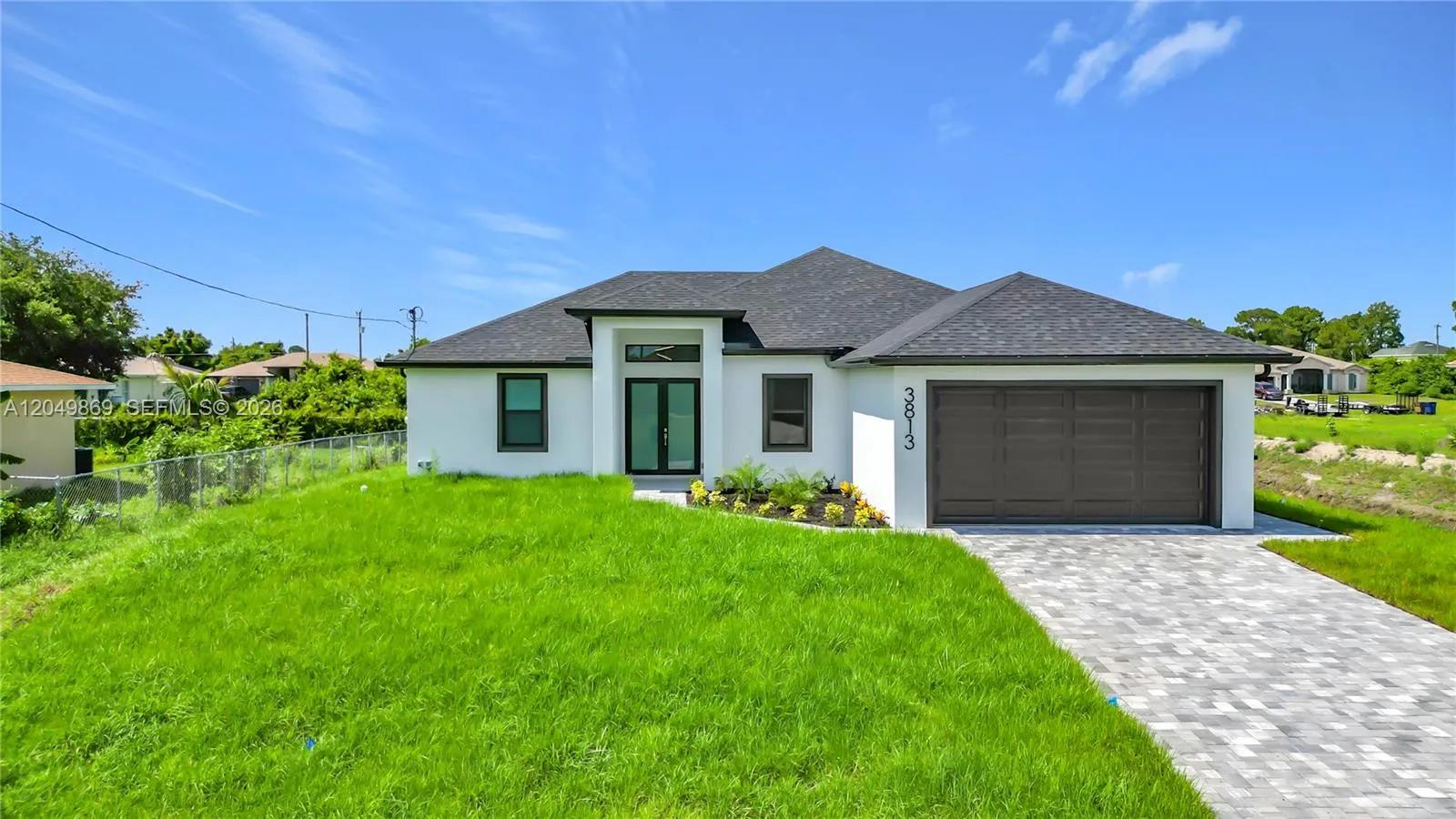 Foto de propiedad en 3813 SW 26th Street, Lehigh Acres, FL 33976 Lehigh Acres con MLS# 