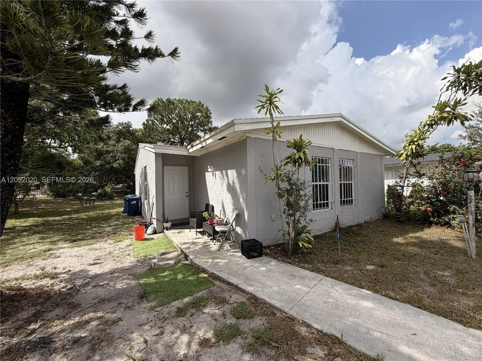 Foto de propiedad en 3814 NW 213th Street, Miami Gardens, FL 33055 Miami Gardens con MLS# 