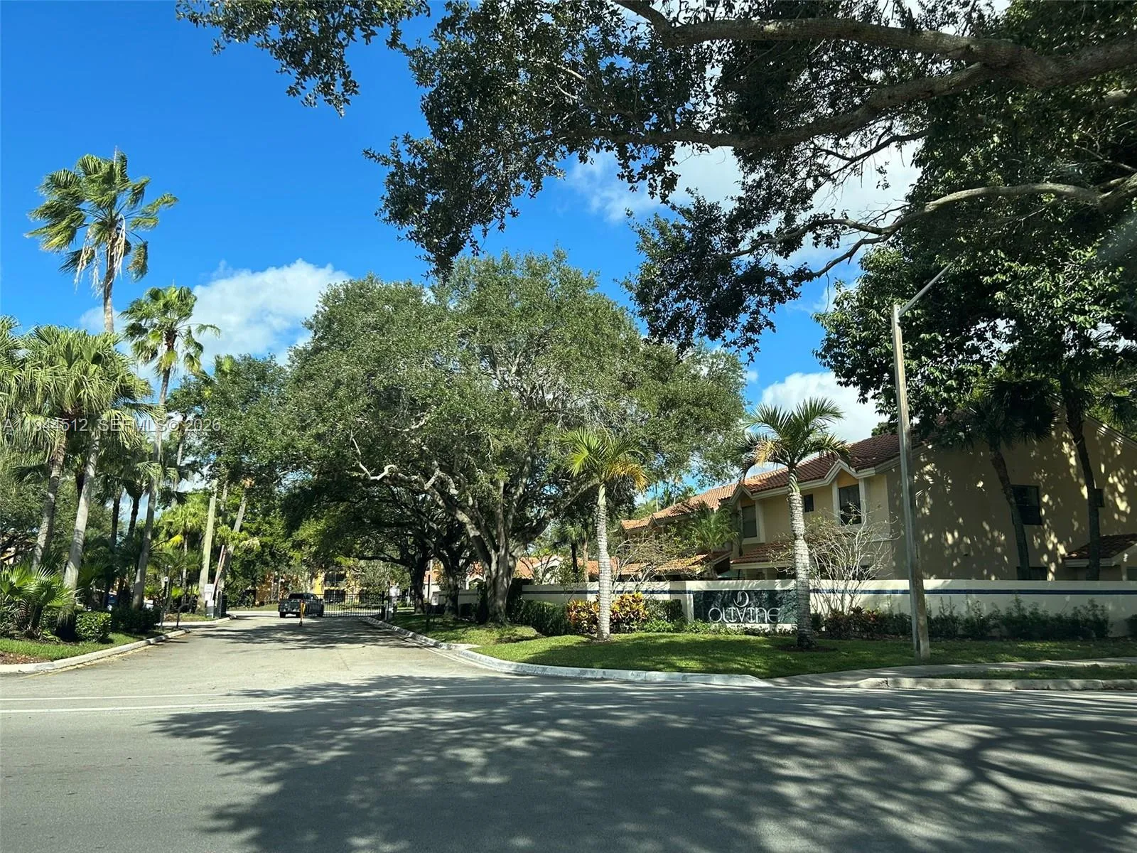Foto de propiedad en 3818 Coral Tree Circle 3818, Coconut Creek, FL 33073 Coconut Creek con MLS# 