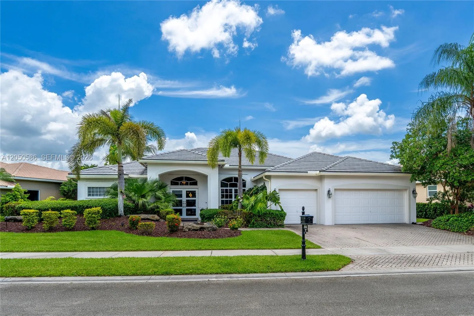 Vendido 3855 Oak Ridge Circle, Weston, FL 33331, Weston, FL 33331