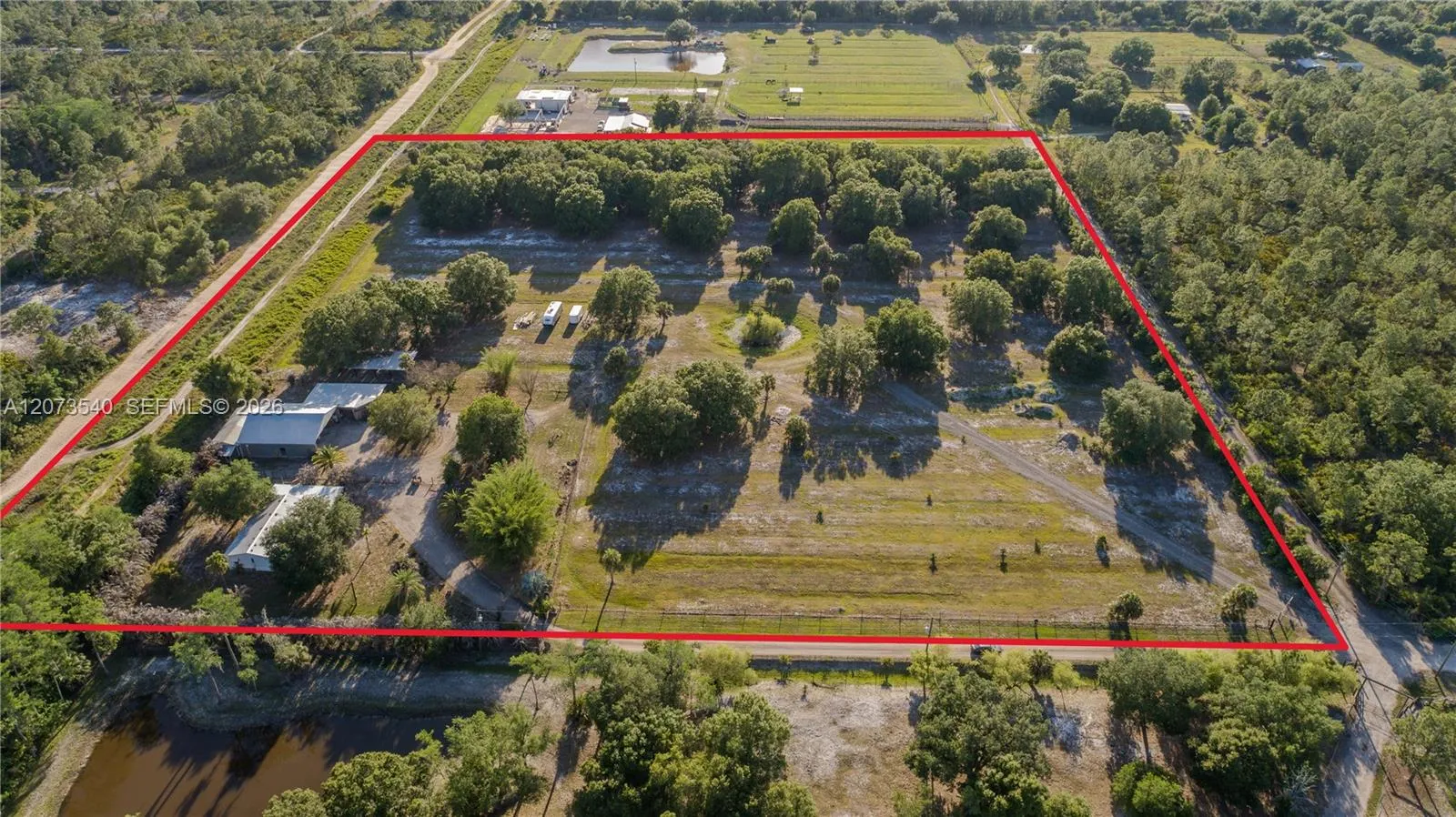 En Venta 3880 Packinghouse Road, FL 33920, FL 33920