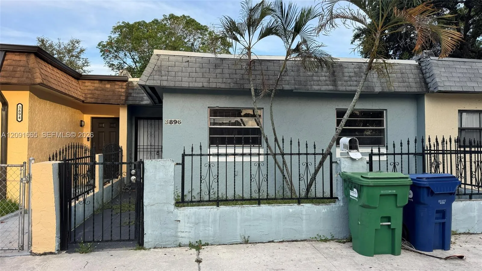 Foto de propiedad en 3896 NW 207th St Road, Miami Gardens, FL 33055 Miami Gardens con MLS# 