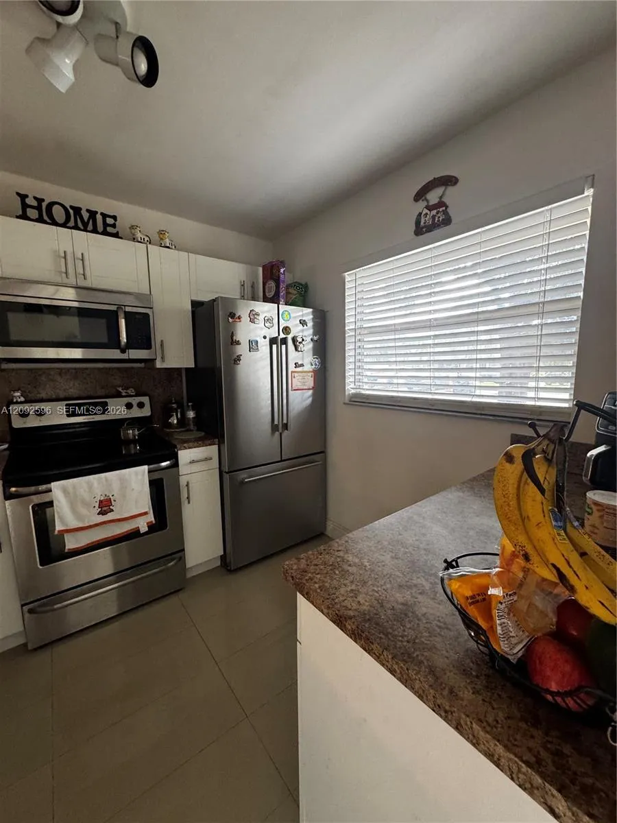 En Venta 3900 NW 76th Avenue 111, Sunrise, FL 33351, Sunrise, FL 33351