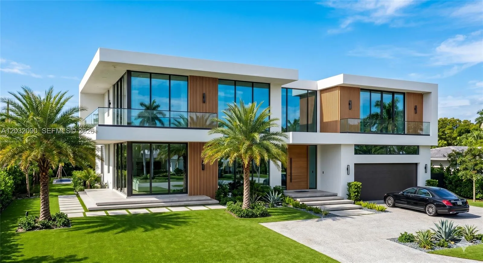 Foto de propiedad en 3900 SW 59th Avenue, Miami, FL 33155 Miami con MLS# 