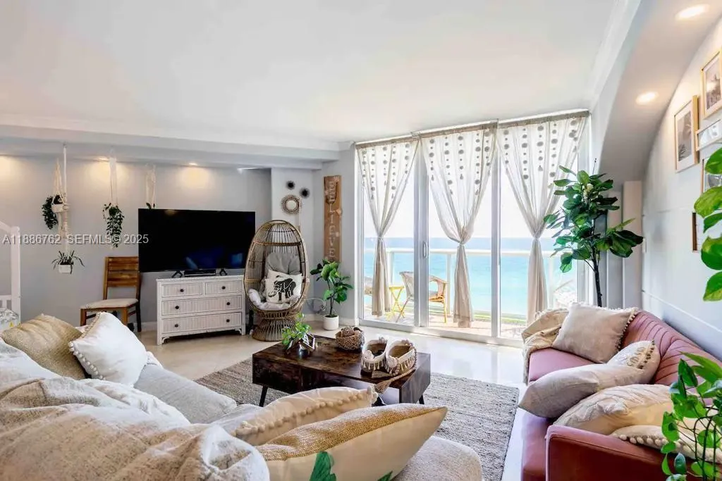 Foto de propiedad en 3901 S Ocean Drive 14L, Hollywood, FL 33019 Hollywood con MLS# 