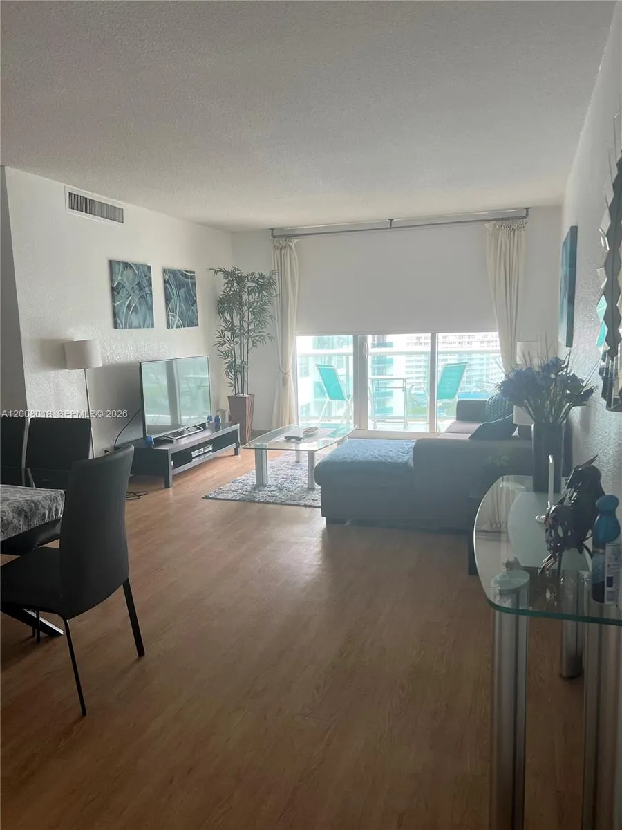 Foto de propiedad en 3901 S Ocean Drive 14T, Hollywood, FL 33019 Hollywood con MLS#