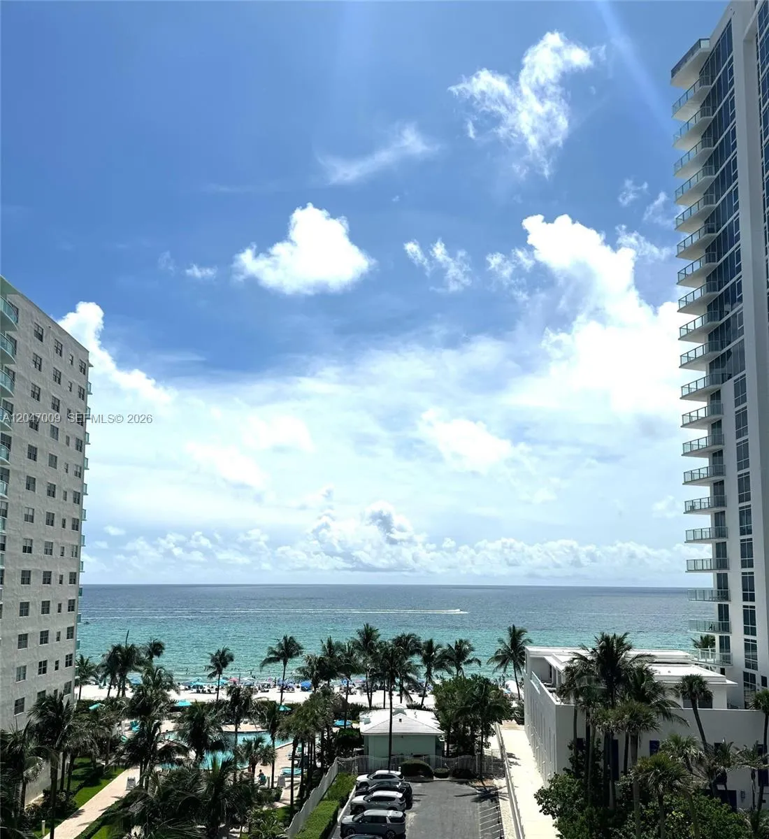 Foto de propiedad en 3901 S Ocean Drive 7O, Hollywood, FL 33019 Hollywood con MLS#