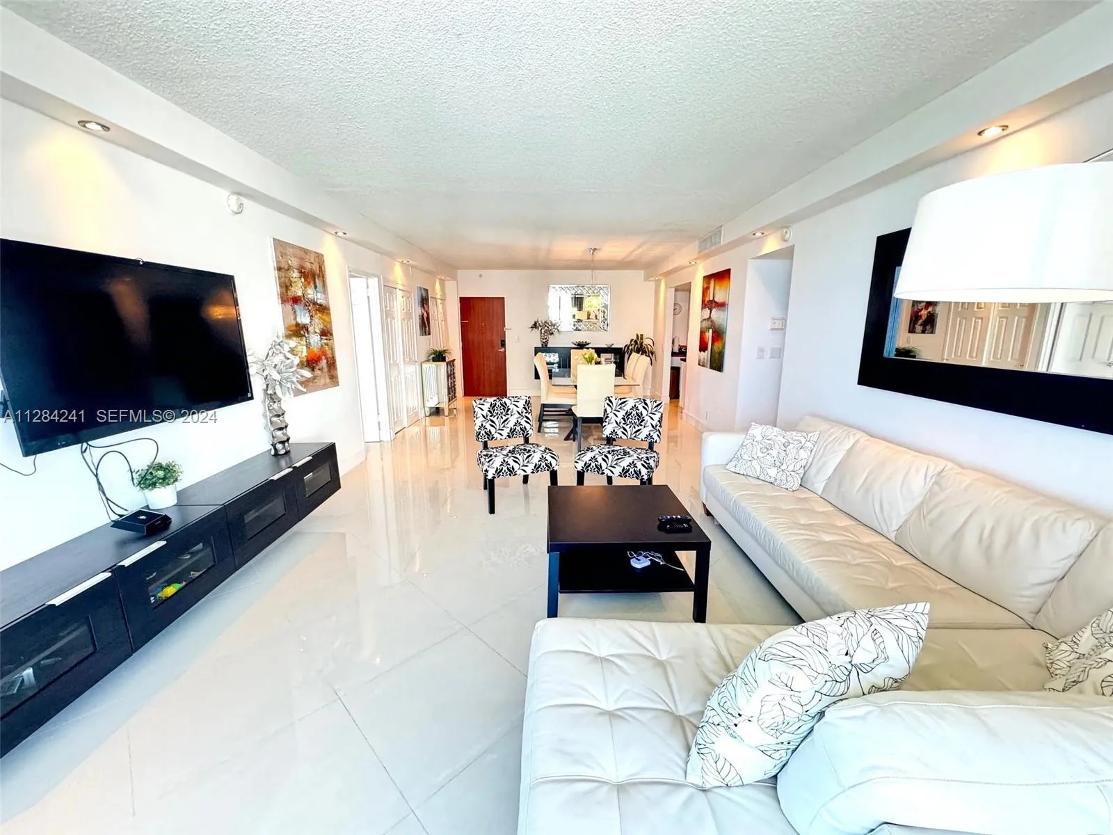 Foto de propiedad en 3901 S Ocean Drive 8E, Hollywood, FL 33019 Hollywood con MLS#