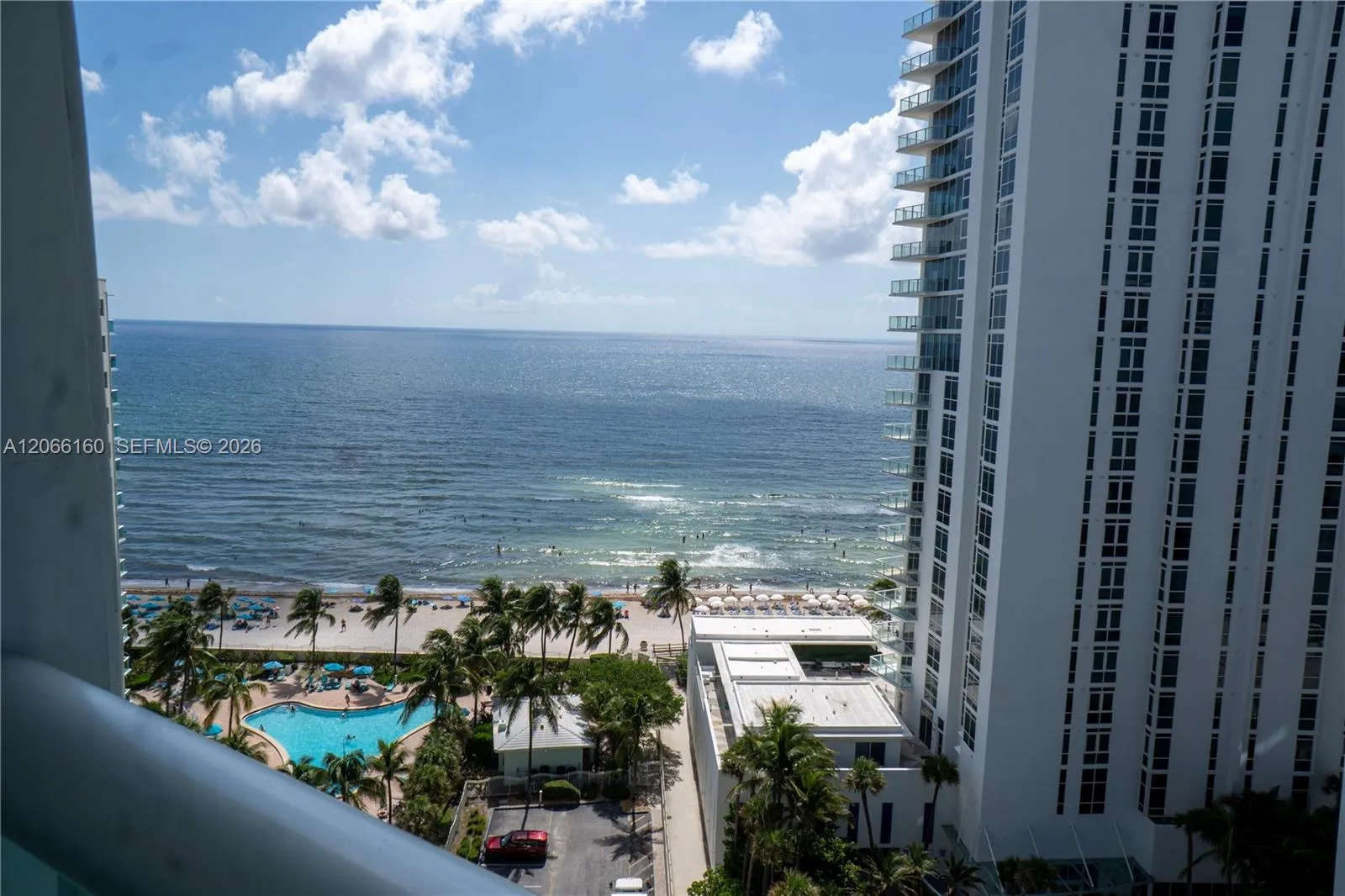 Foto de propiedad en 3901 S Ocean Drive PH16O, Hollywood, FL 33019 Hollywood con MLS#