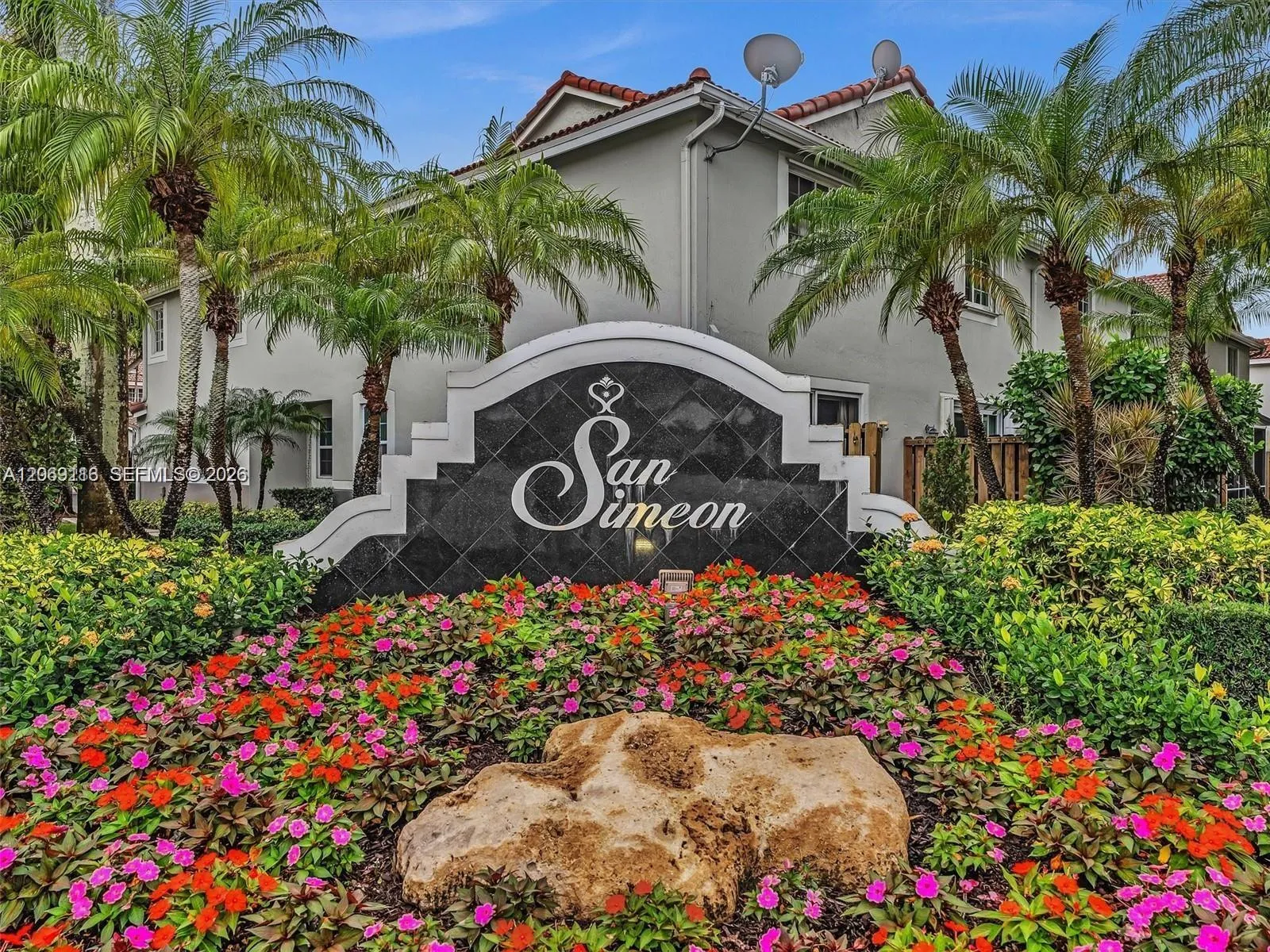Foto de propiedad en 3905 San Simeon Lane, Weston, FL 33331 Weston con MLS# 