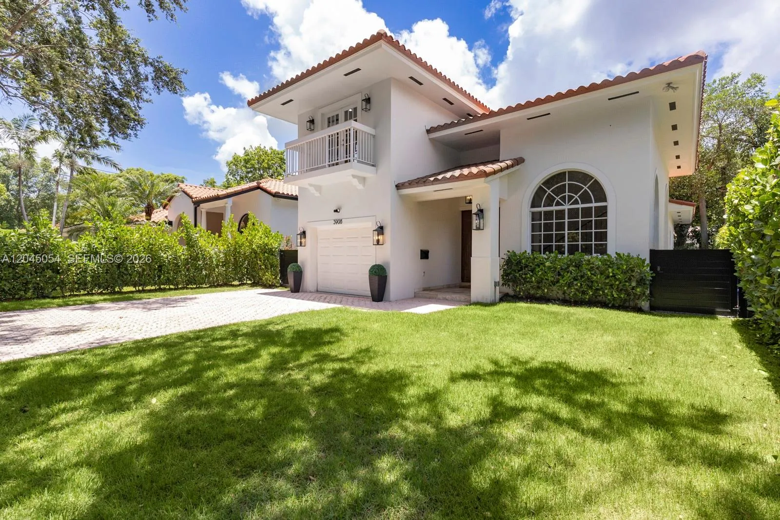 Vendido 3908 Anderson Road, Coral Gables, FL 33134, Coral Gables, FL 33134